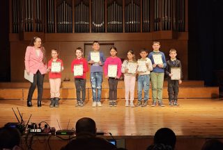 Направи добро за Коледа